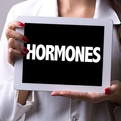 Comment fonctionnent les hormones